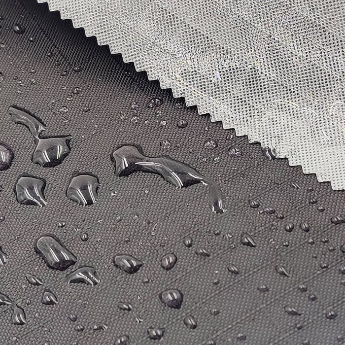 Waterproof technical fabric - Composition: 80% PA - 3% PL - 17% PU